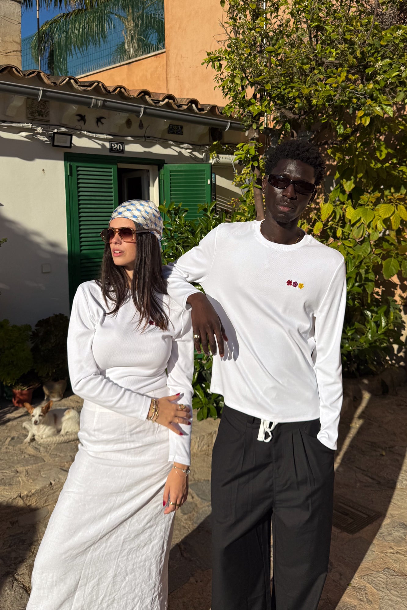 FLOWER RIB LONGSLEEVE WHITE