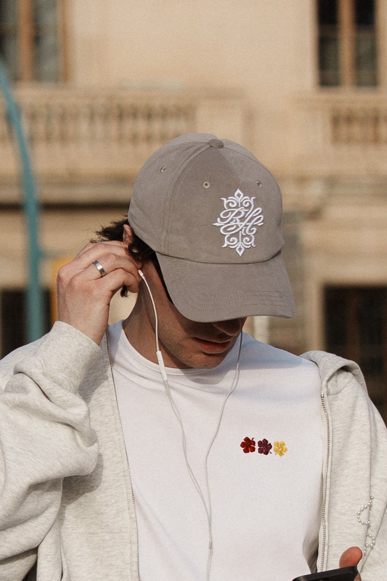 VELVET CLASSIC CAP GREY