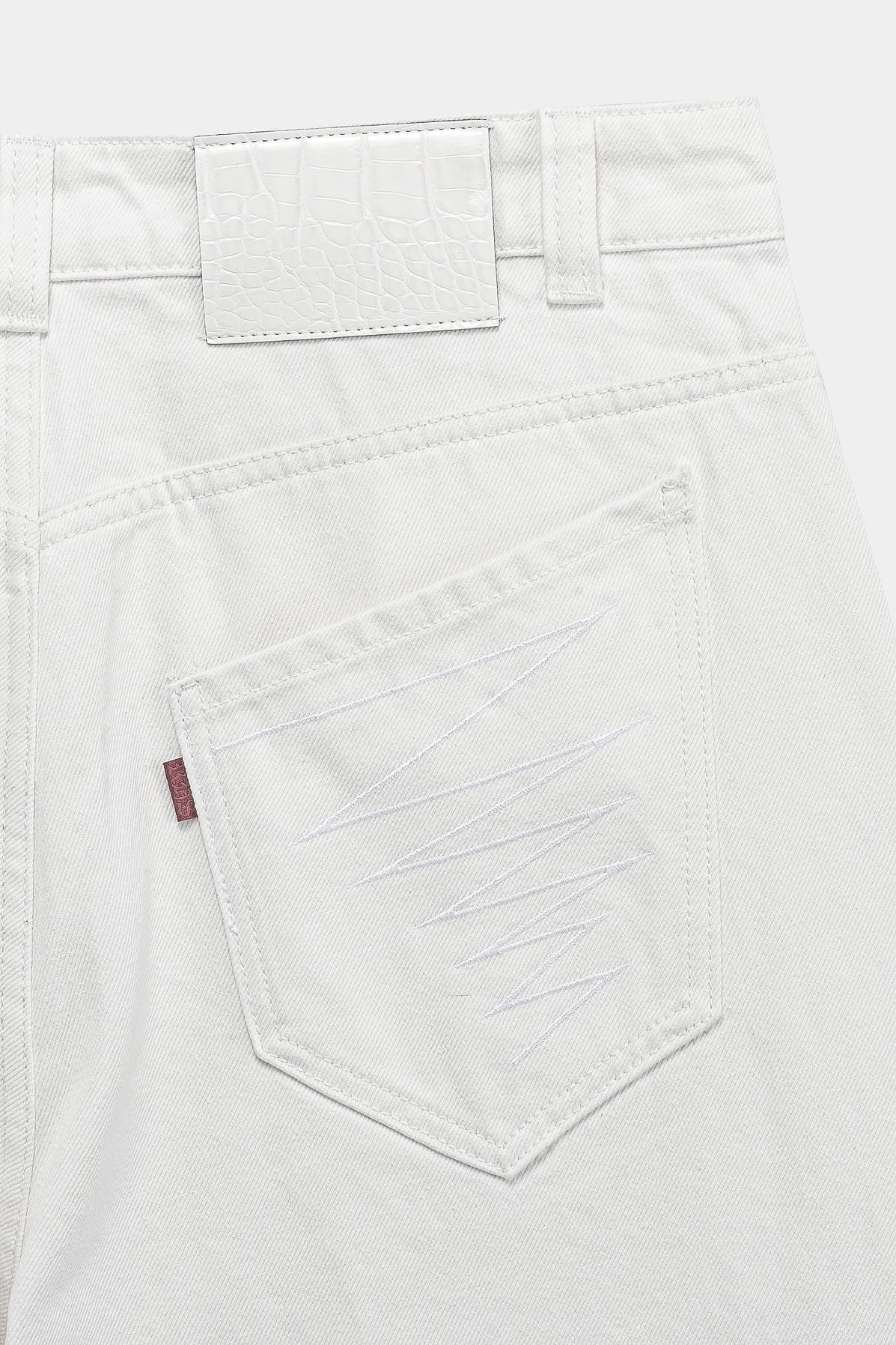 SIGNATURE DENIM WHITE (COMING SOON)