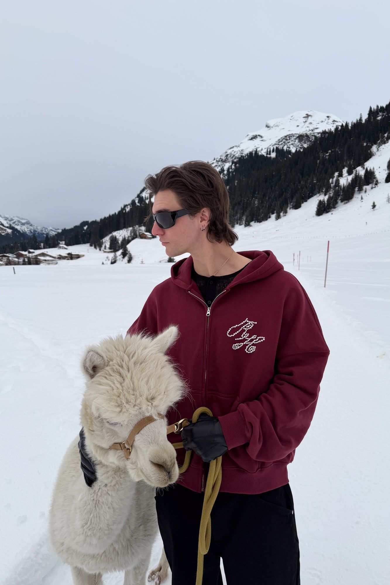 PEARL ZIP HOODIE RED