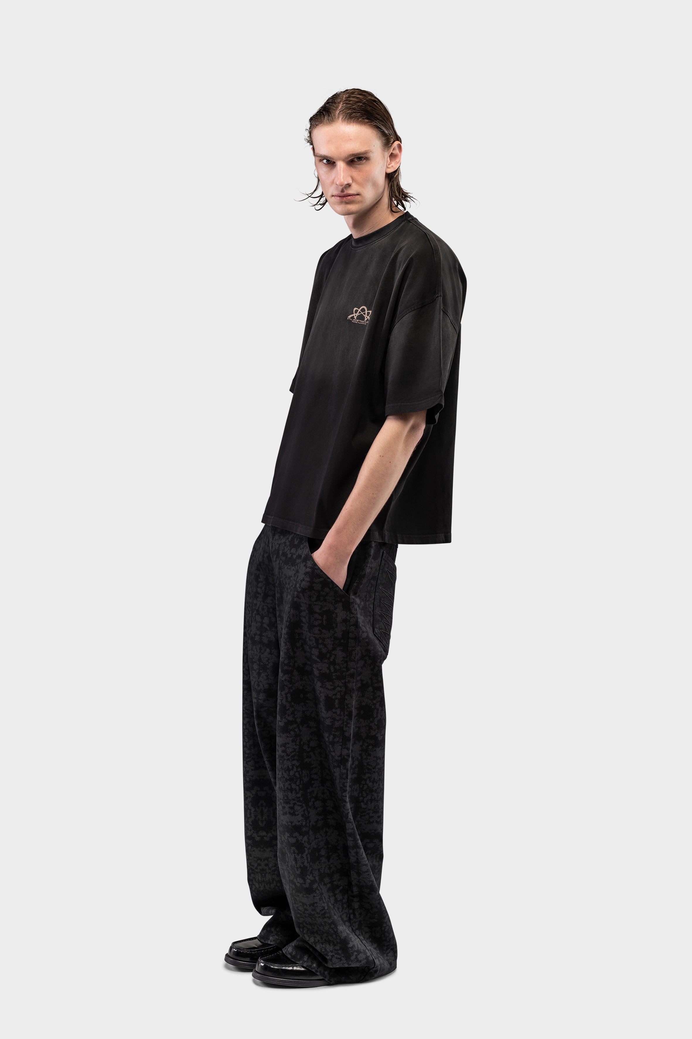 2070 T-SHIRT BLACK
