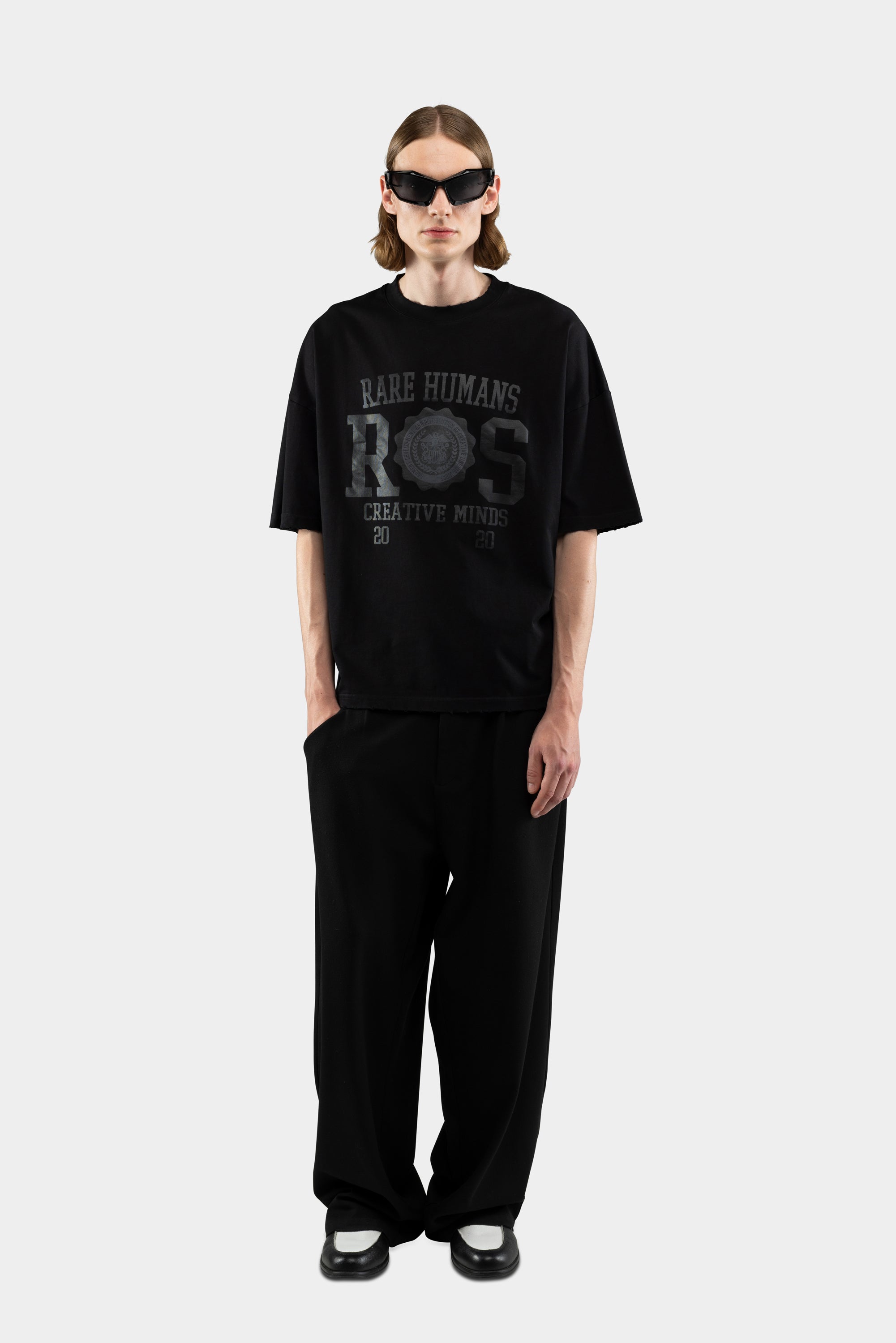 COLLEGE T-SHIRT BLACK